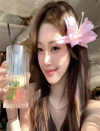 从文化视角看《纸牌屋 第二季》：水下拍摄的设备与技术挑战 了解文化传播的机制与效果